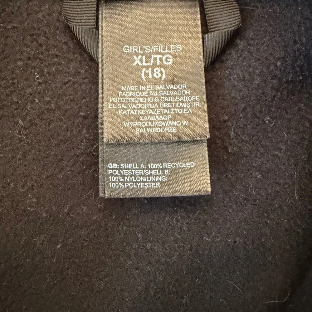 The North Face Girls XL 18 Denali Fleece Full Zip Jacket Black‎ Mock Neck Coat